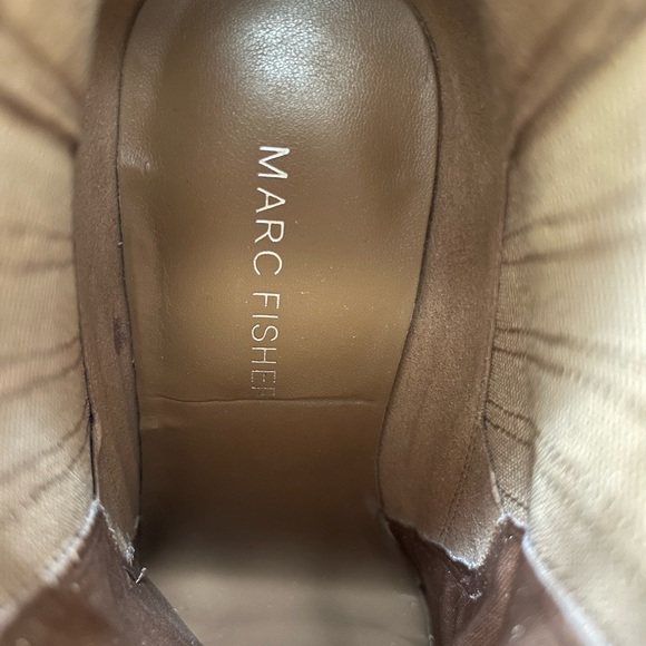 MARC FISHER ‘MAYDEN’ SUEDE BOOTS BOOTIES SZ 8 - Picture 4 of 7